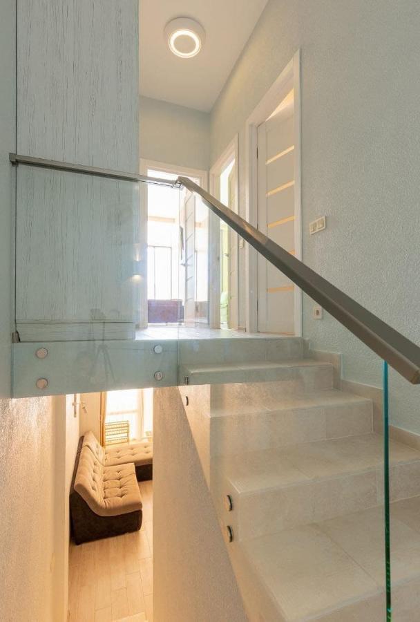 Sealoft Apartment Gribovka Ngoại thất bức ảnh