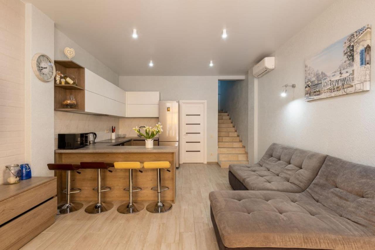 Sealoft Apartment Gribovka Ngoại thất bức ảnh