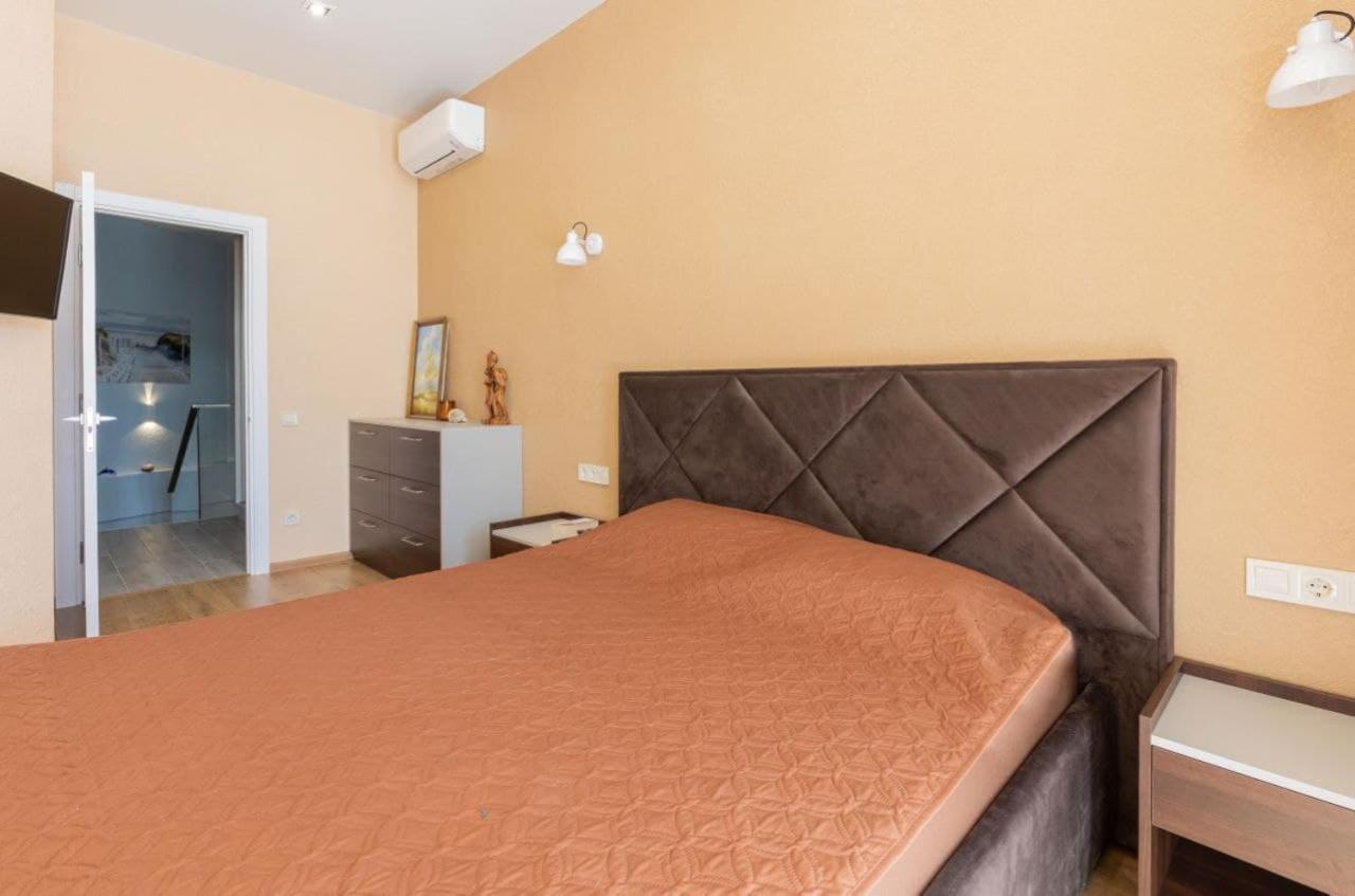 Sealoft Apartment Gribovka Ngoại thất bức ảnh